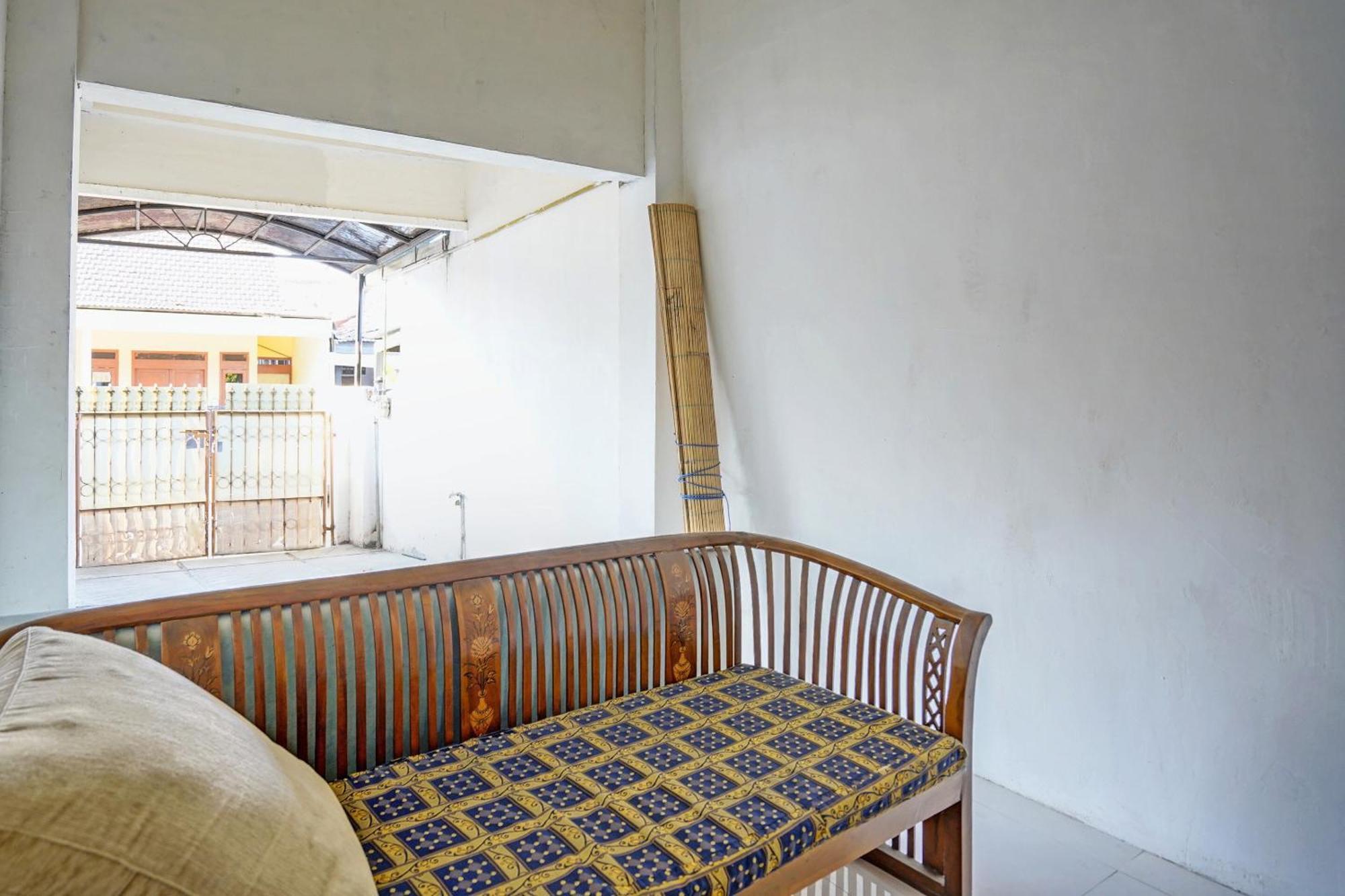 Spot On 92652 Meir E-Homestay 2 Syariah Surabaya Exterior photo