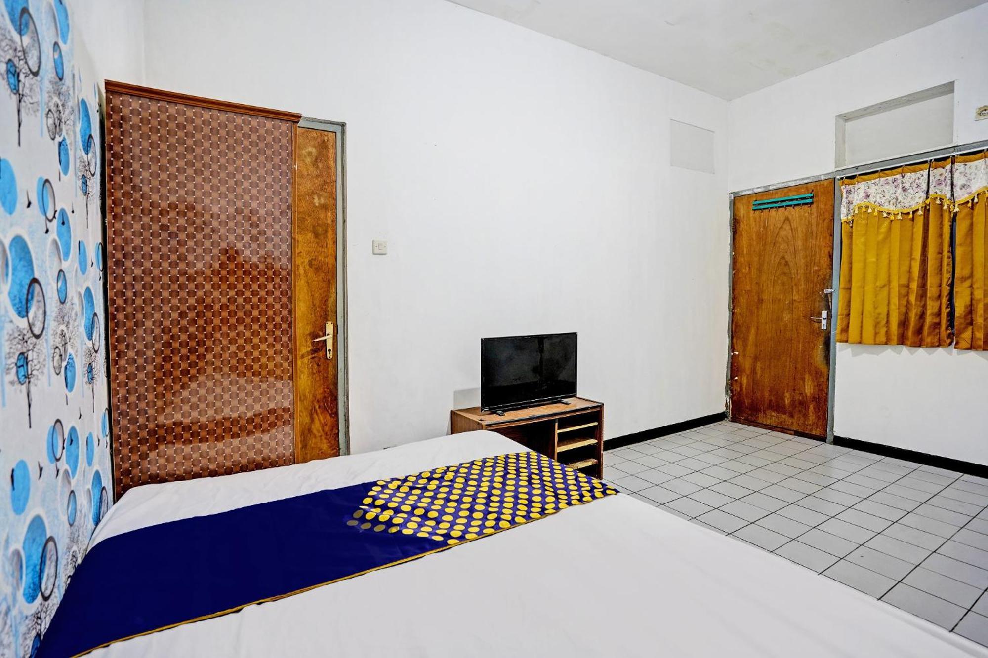 Spot On 92652 Meir E-Homestay 2 Syariah Surabaya Exterior photo