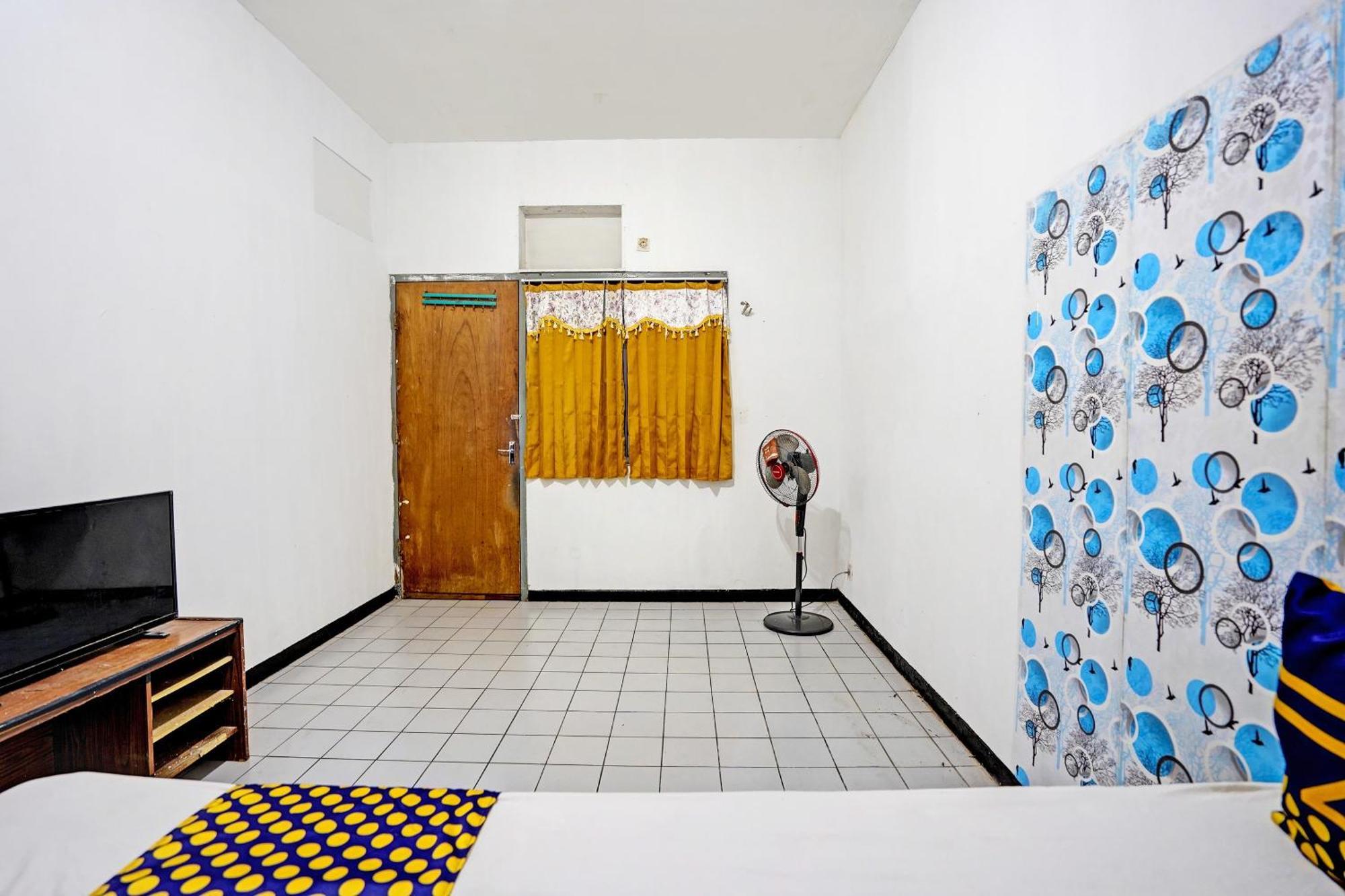 Spot On 92652 Meir E-Homestay 2 Syariah Surabaya Exterior photo
